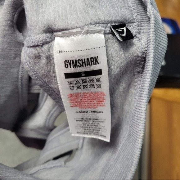 GYMSHARK GREY ADAPT CAMO SEAMLESS SPORTS BRA size small - Picture 3 of 3